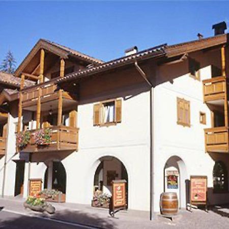 Residence Margherita Moena Buitenkant foto